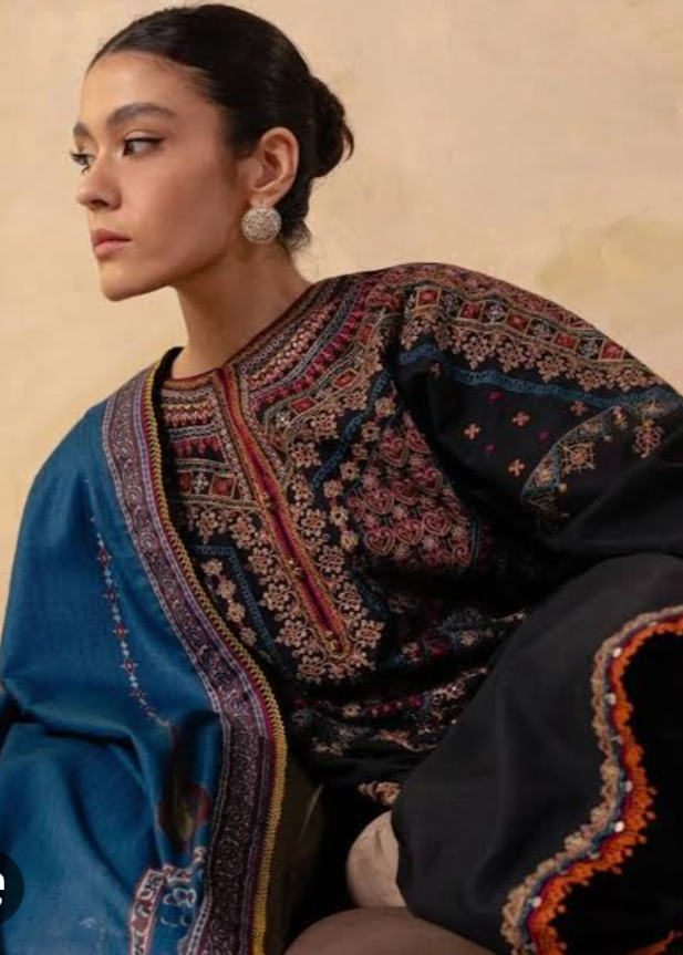 Zara Shahjahan 2PC Deep Purple Embroidered Unstitched Suit